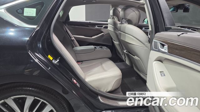 Hyundai Genesis 2014 — photo 17