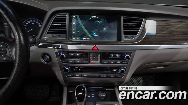 Hyundai Genesis 2014 — photo 19