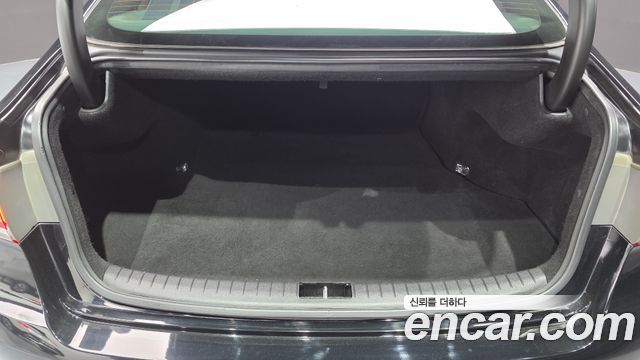 Hyundai Genesis 2014 — photo 25