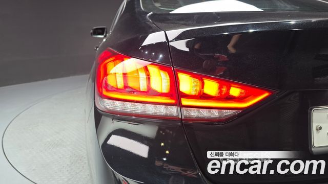 Hyundai Genesis 2014 — photo 9