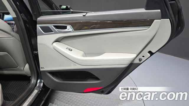 Hyundai Genesis 2014 — photo 15