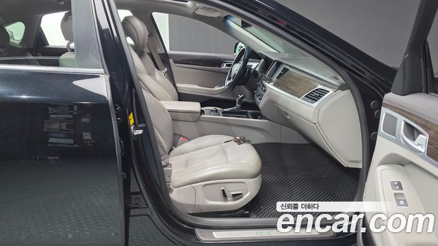 Hyundai Genesis 2014 — photo 16