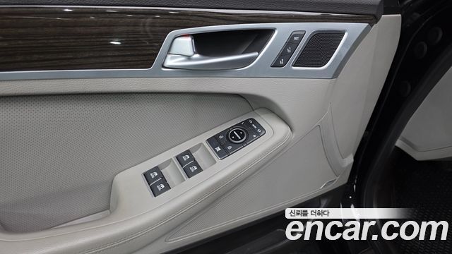 Hyundai Genesis 2014 — photo 38