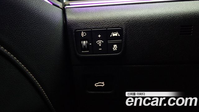 Kia K5 2023 — photo 25