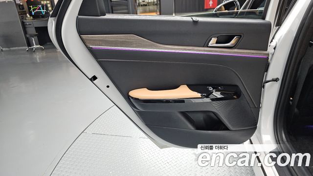 Kia K5 2023 — photo 15