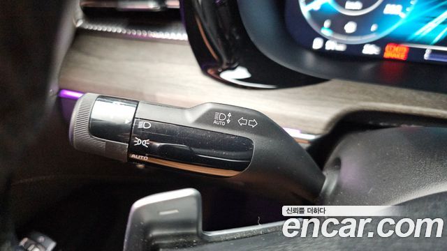 Kia K5 2023 — photo 31