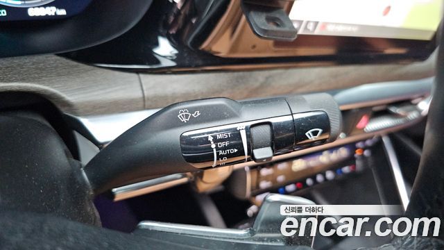 Kia K5 2023 — photo 32