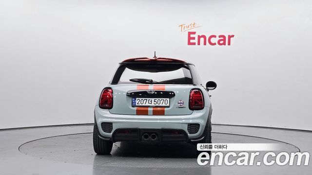 Mini Cooper 2019 — photo 4