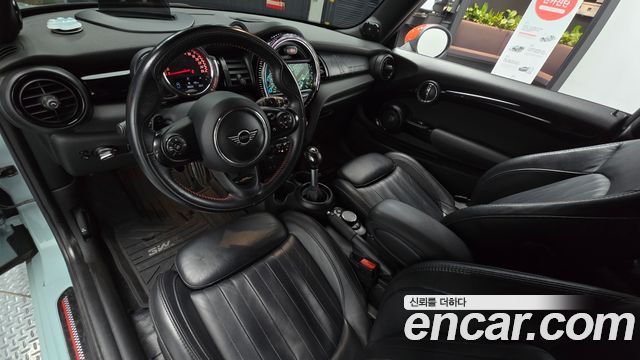 Mini Cooper 2019 — photo 7
