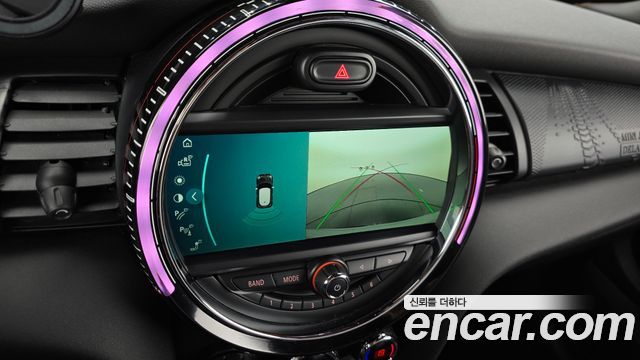 Mini Cooper 2019 — photo 14