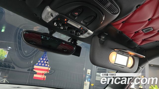 Mini Cooper 2019 — photo 19