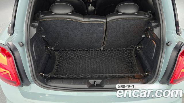 Mini Cooper 2019 — photo 20