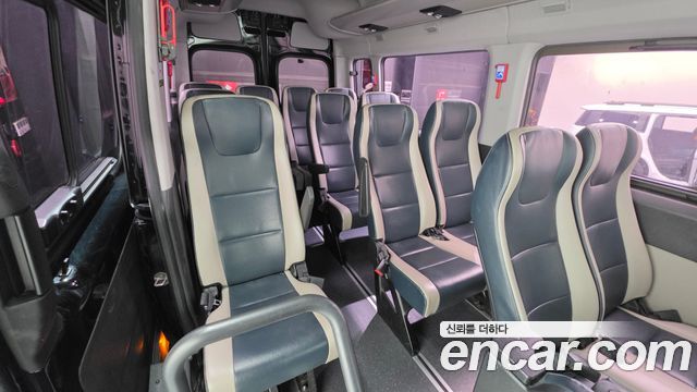 Hyundai Solati 2018 — photo 12