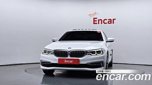 BMW 5-Series 2020 — photo 3