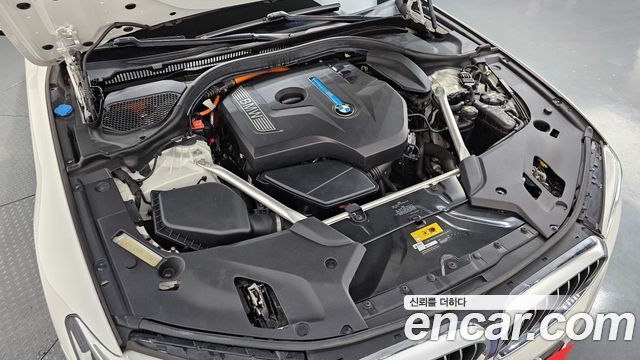 BMW 5-Series 2020 — photo 6