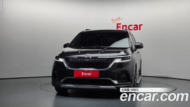 Kia Canival 2021 — photo 3