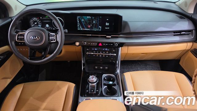Kia Canival 2021 — photo 7