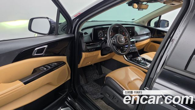 Kia Canival 2021 — photo 10