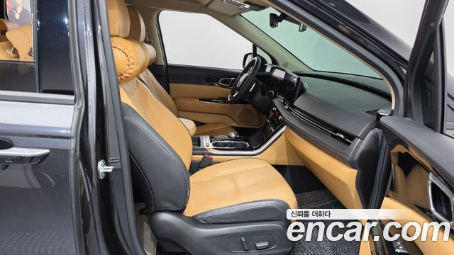 Kia Canival 2021 — photo 11