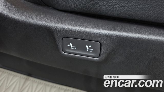 Kia Canival 2021 — photo 19