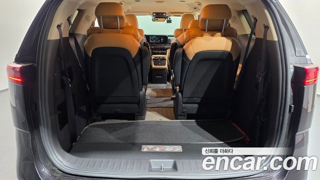 Kia Canival 2021 — photo 20