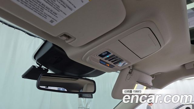 Ford Explorer 2022 — photo 24
