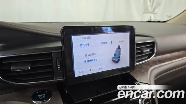 Ford Explorer 2022 — photo 25