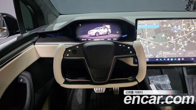 Tesla Model X 2023 — photo 19