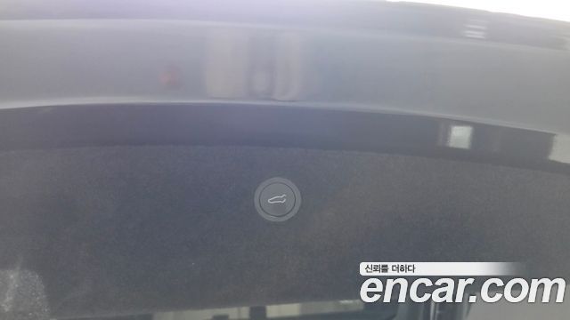 Tesla Model X 2023 — photo 39