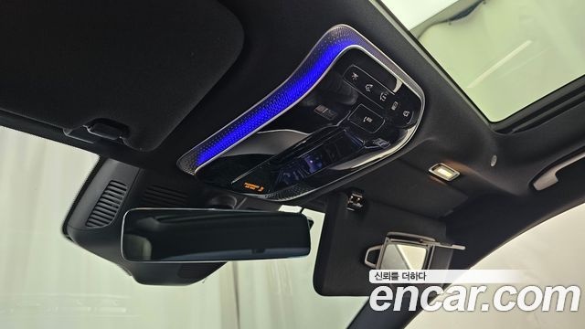 Mercedes-Benz S-Class 2024 — photo 28