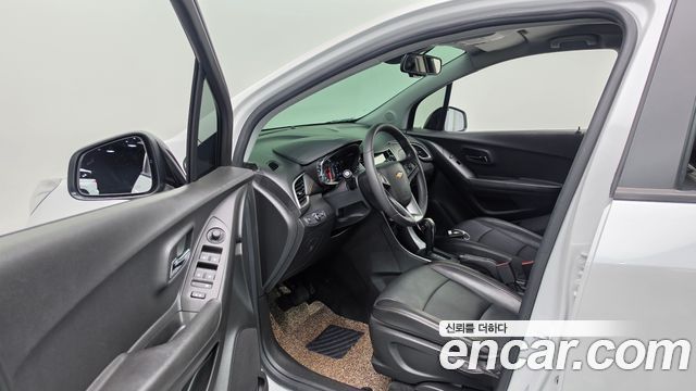 Chevrolet Korea Trax 2019 — photo 13