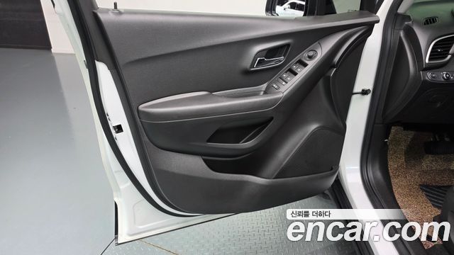Chevrolet Korea Trax 2019 — photo 14