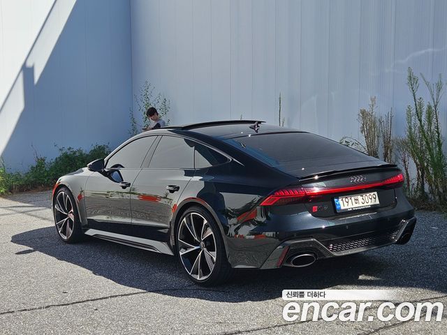 Audi RS7 2021 — photo 4