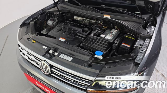 Volkswagen Tiguan 2018 — photo 6