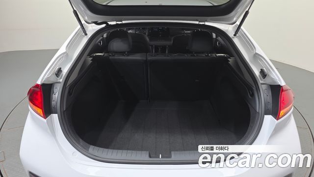 Hyundai Ioniq 2020 — photo 22