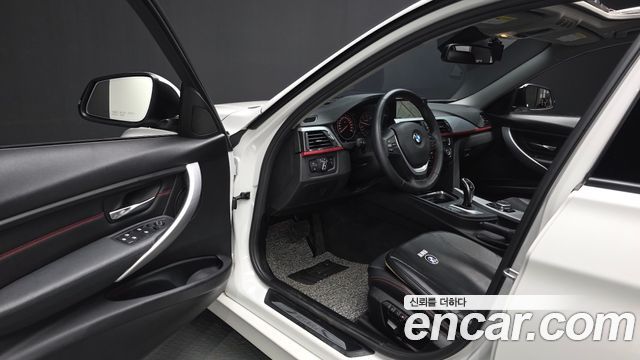 BMW 3-Series 2015 — photo 13