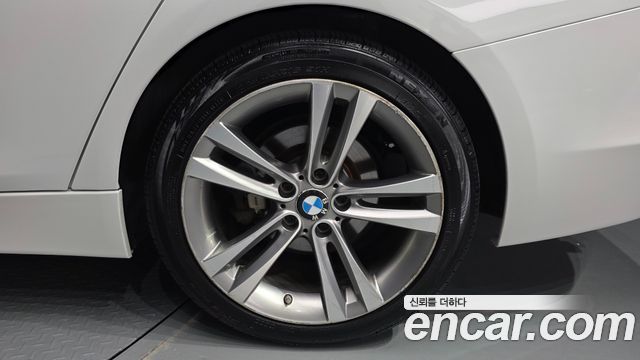 BMW 3-Series 2015 — photo 7