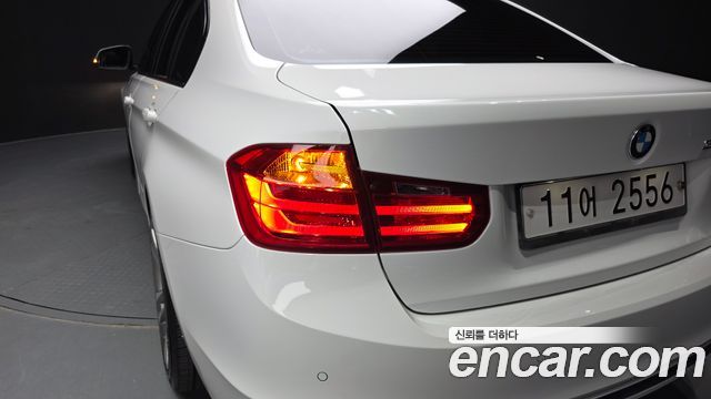 BMW 3-Series 2015 — photo 9