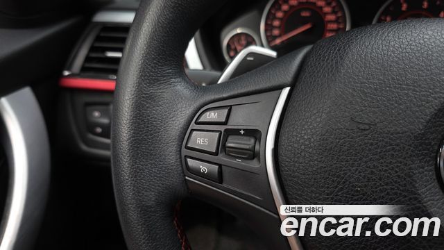 BMW 3-Series 2015 — photo 32