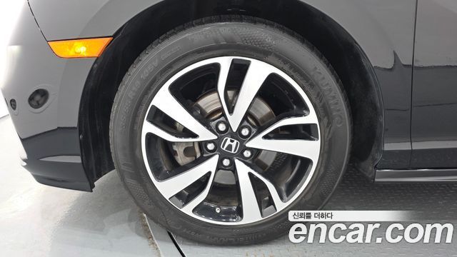 Honda Odyssey 2018 — photo 5