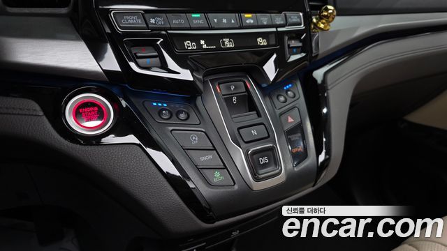 Honda Odyssey 2018 — photo 12