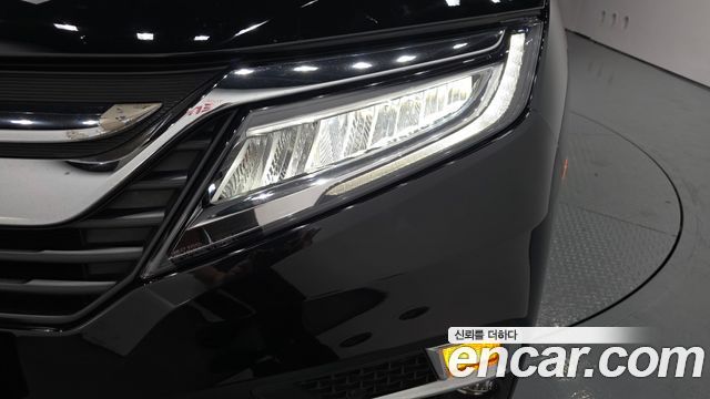 Honda Odyssey 2018 — photo 8
