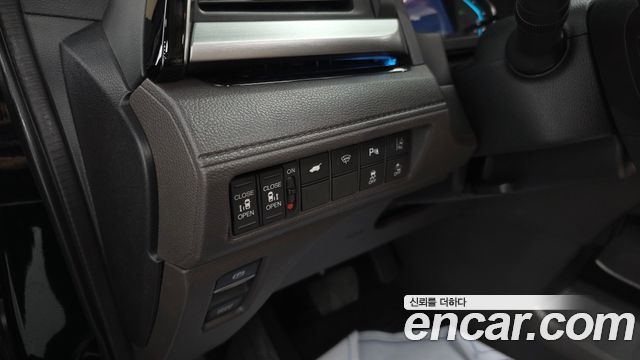 Honda Odyssey 2018 — photo 42
