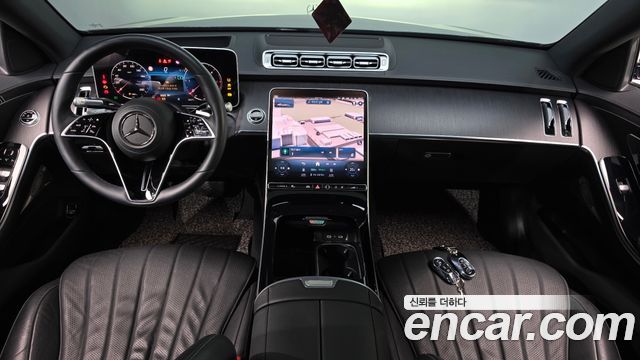 Mercedes-Benz S-Class 2021 — photo 10