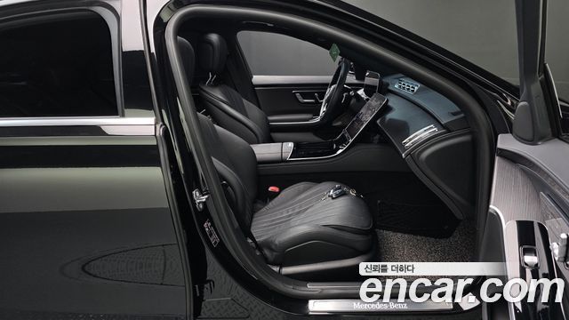 Mercedes-Benz S-Class 2021 — photo 16