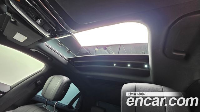 Mercedes-Benz S-Class 2021 — photo 31
