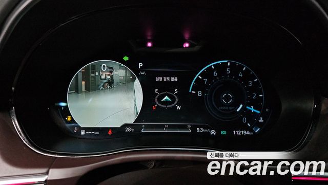 Genesis GV70 2023 — photo 11