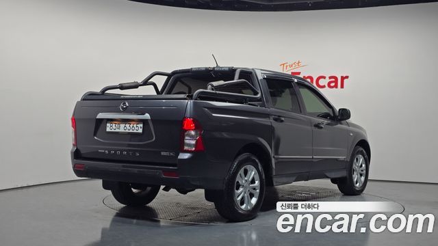 KG Mobility KORANDO 2017 — photo 2