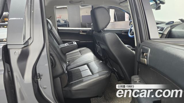 KG Mobility KORANDO 2017 — photo 17