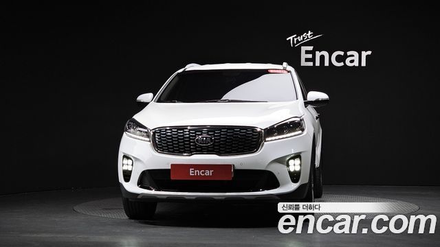 Kia Sorento 2018 — photo 3